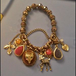 Beautiful vintage betsey Johnson bracelet